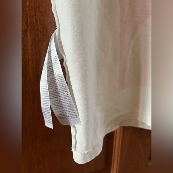 Marimekko T-shirt White with Graphic Art in Red and Tan Size L - Picture 8 of 13